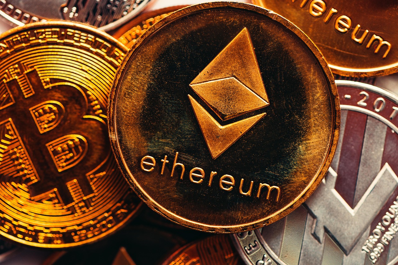 嘉信理财CEO Rick Wurster：一年内推出加密货币现货交易